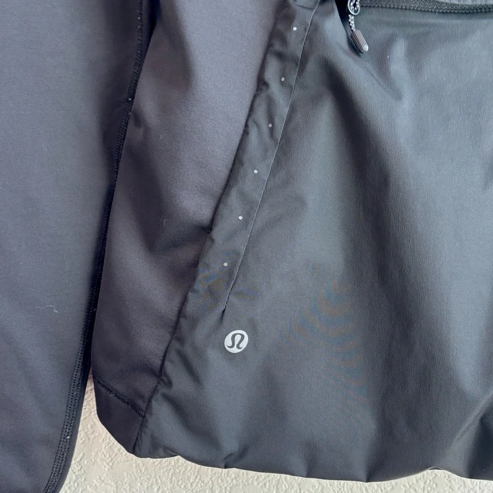 Lululemon Run For Cold Pullover Quarter Zip Jacket Black Women’s Size 2